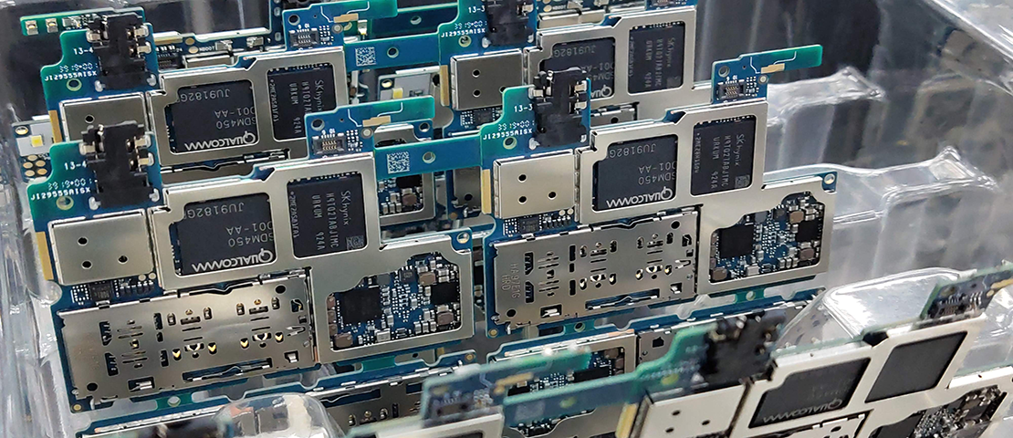 sim cards and devices